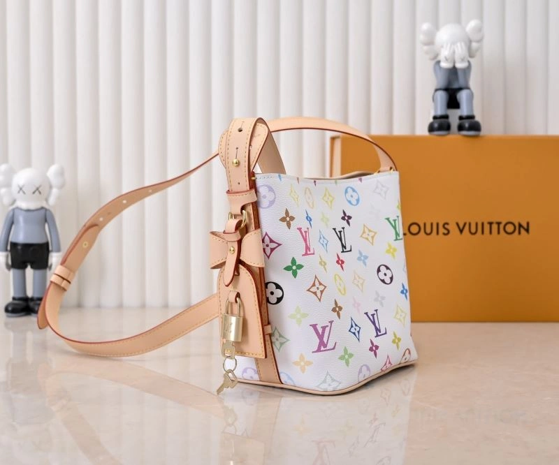 Louis Vuitton Bucket Bags GoAnywhere 79958