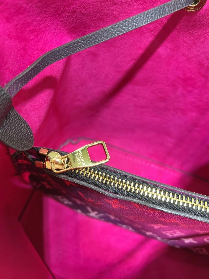 Minimalist Louis Vuitton Bucket Bags 79898