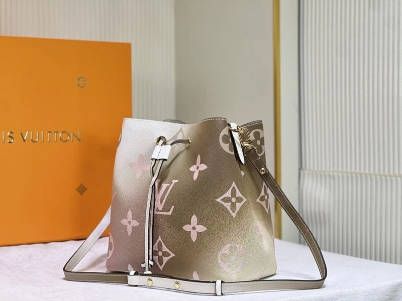 WrinkleFree Louis Vuitton Bucket Bags 79897