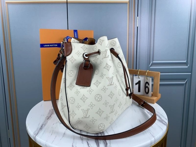 Thermal Louis Vuitton Bucket Bags 79933