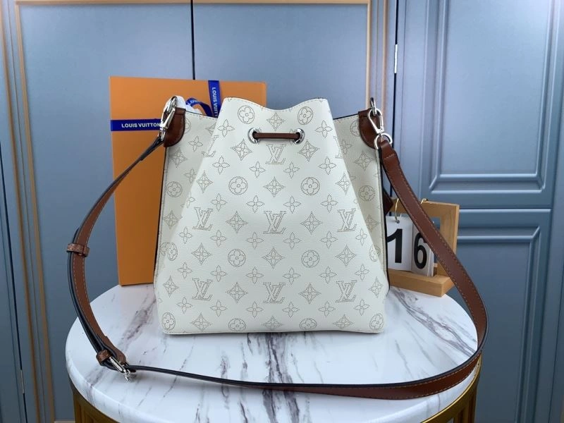 Thermal Louis Vuitton Bucket Bags 79933