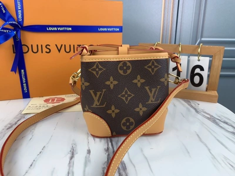 Classic Louis Vuitton Bucket Bags 79891
