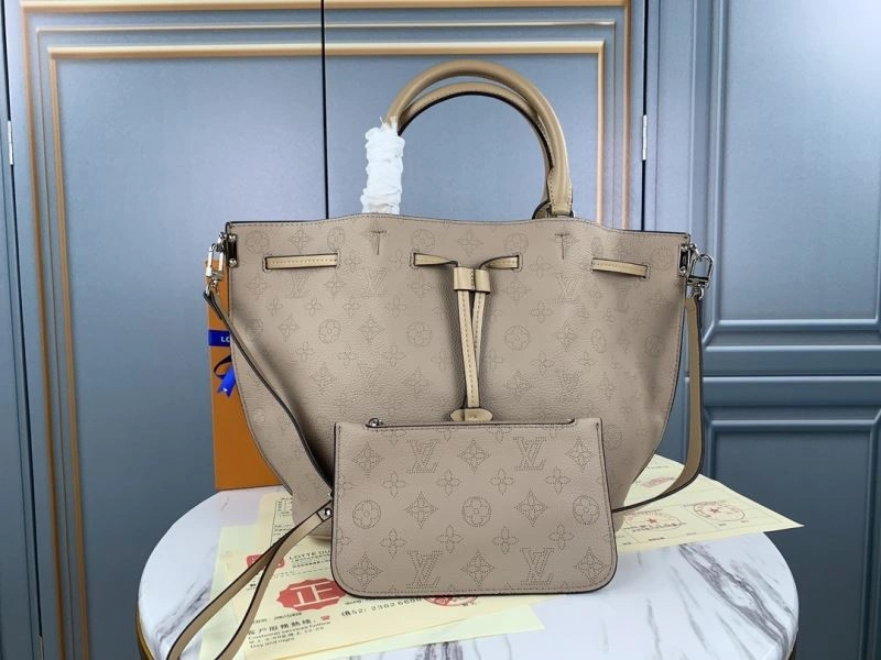 SunProtective Louis Vuitton Bucket Bags 79889