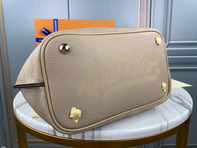 SunProtective Louis Vuitton Bucket Bags 79889