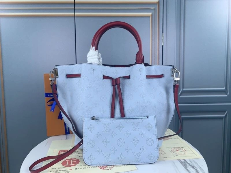 Soft Louis Vuitton Bucket Bags 79882