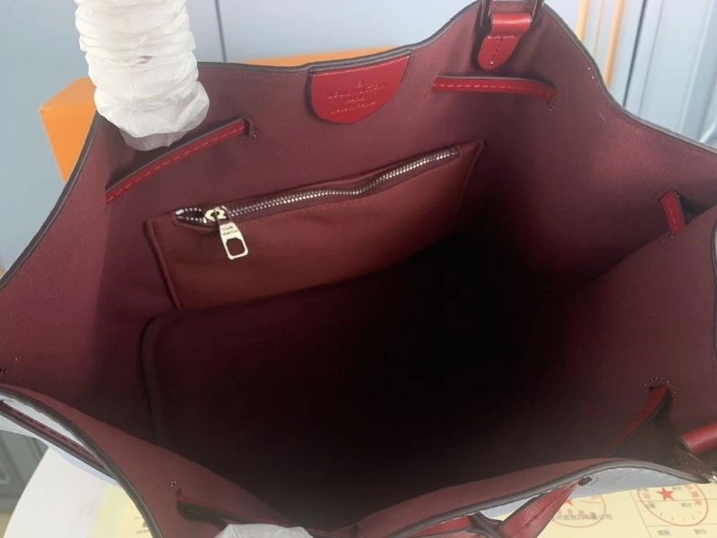 Soft Louis Vuitton Bucket Bags 79882