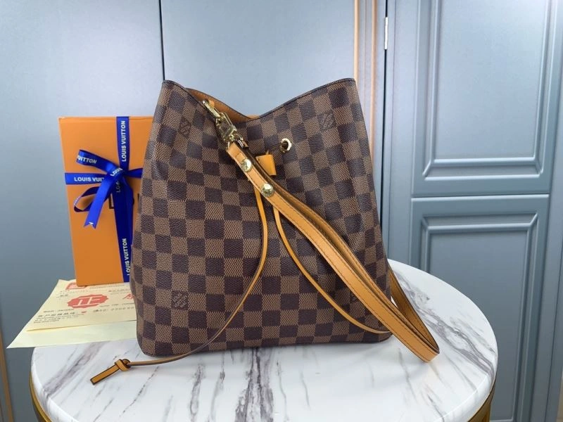 Louis Vuitton Bucket Bags Soft 79869