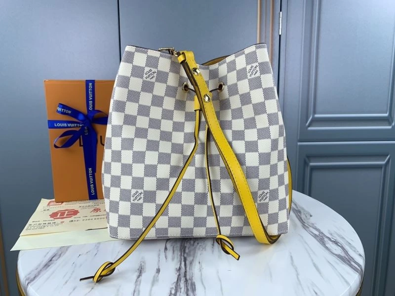 Louis Vuitton Bucket Bags Thermal 79872