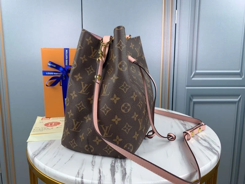Louis Vuitton Bucket Bags TravelReady 79884