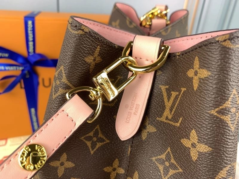 Louis Vuitton Bucket Bags TravelReady 79884