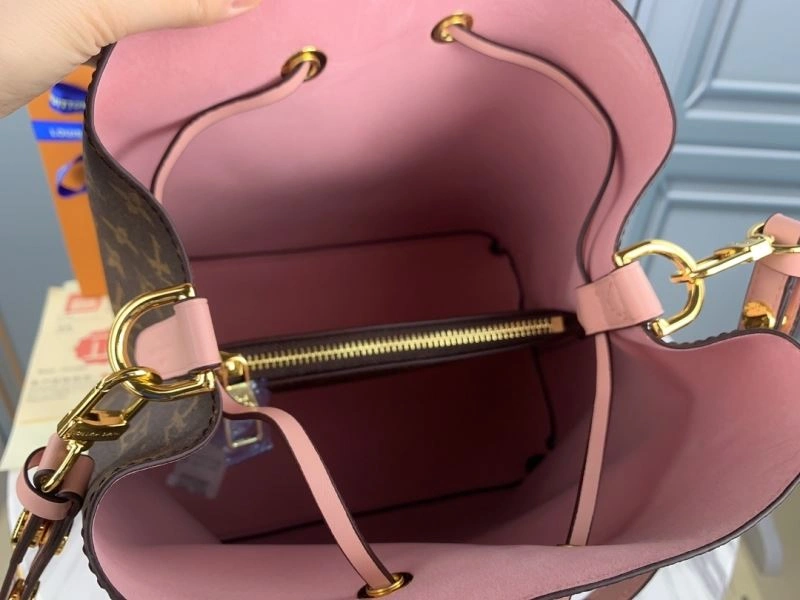 Louis Vuitton Bucket Bags TravelReady 79884