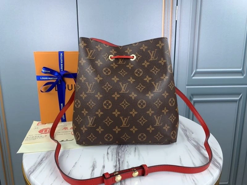 Tailored Louis Vuitton Bucket Bags 79875