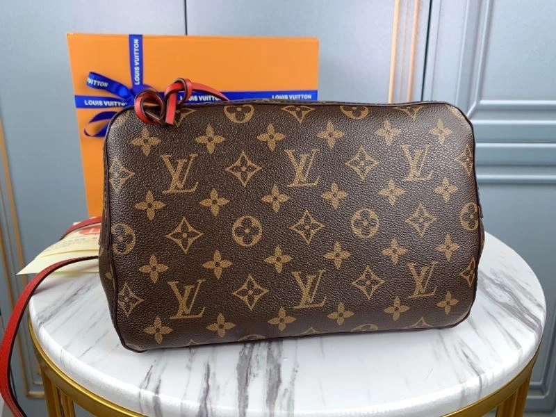 Tailored Louis Vuitton Bucket Bags 79875