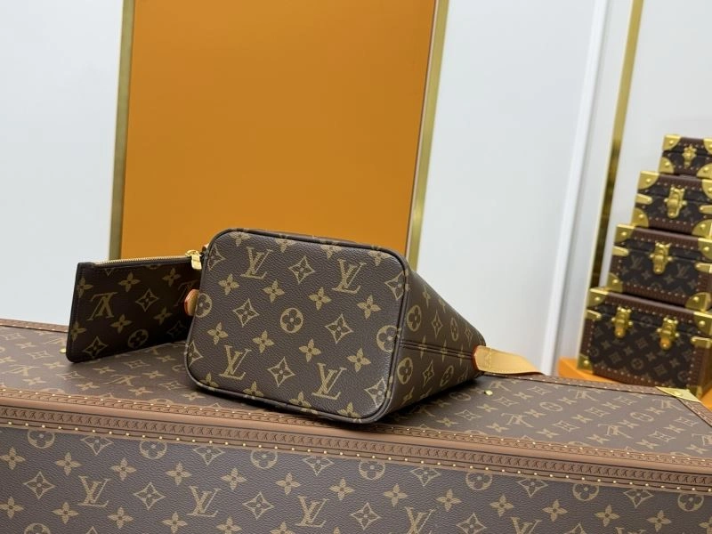 Louis Vuitton Bucket Bags Youthful 79868