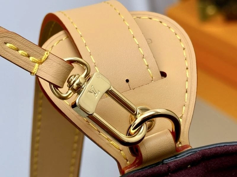 Louis Vuitton Bucket Bags Youthful 79868