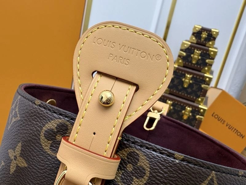 Louis Vuitton Bucket Bags Youthful 79868
