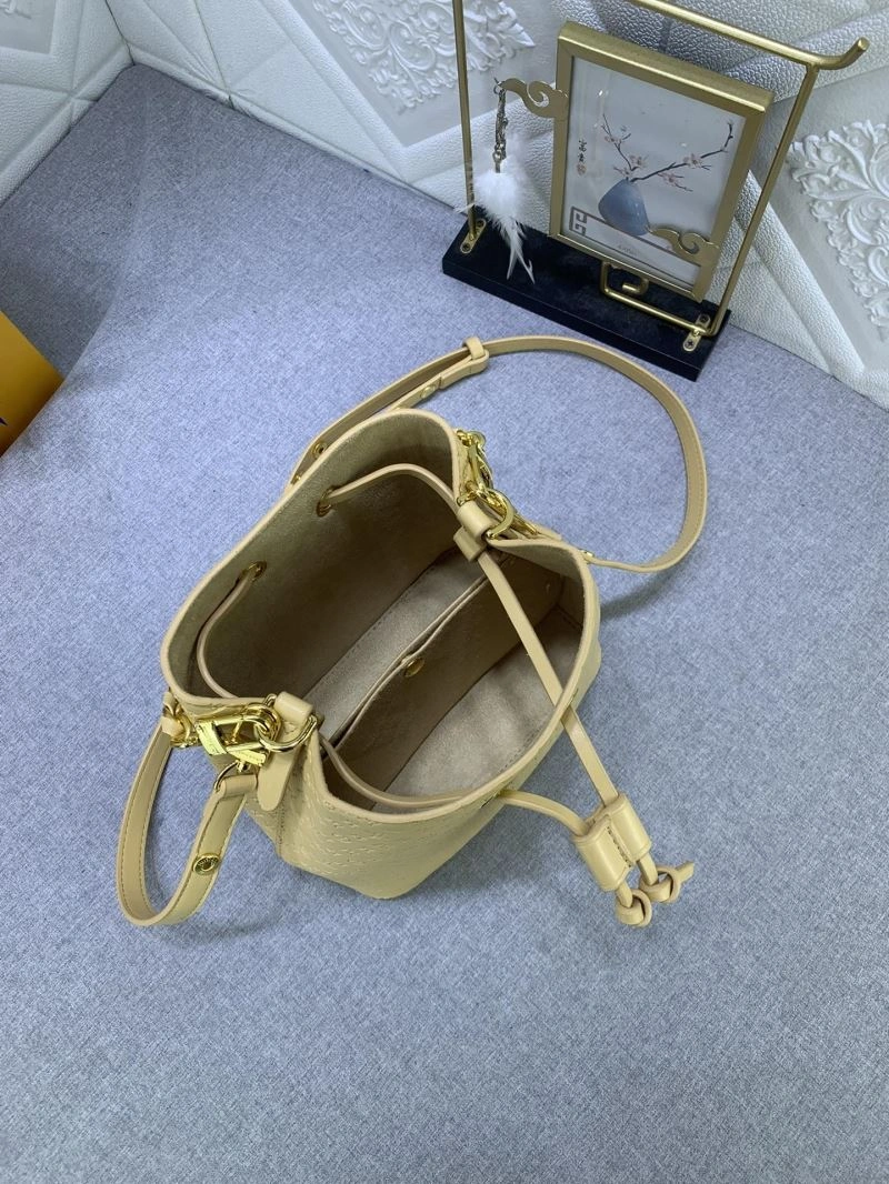 Louis Vuitton Bucket Bags Durable 79862