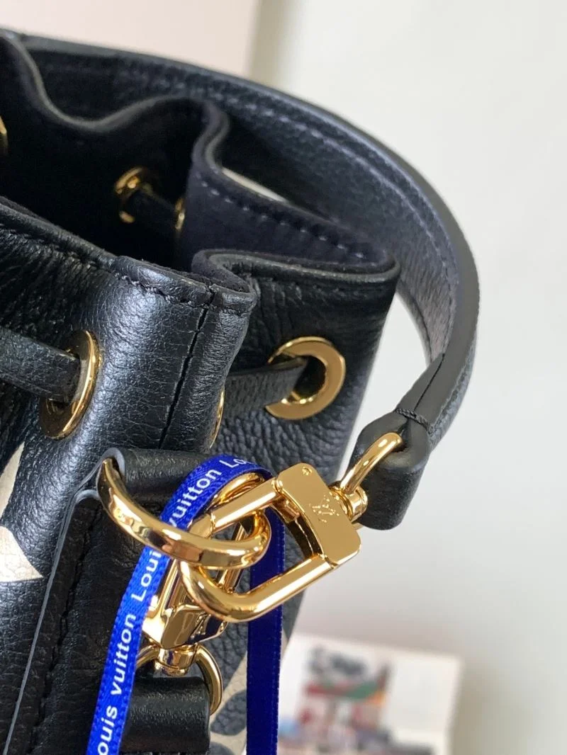 Louis Vuitton Bucket Bags Cozy 40139
