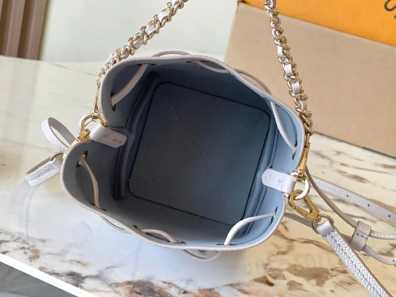 Louis Vuitton Bucket Bags Functional 40147