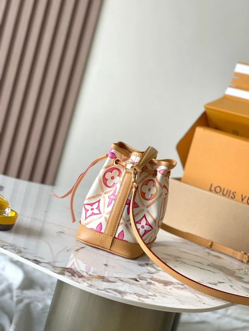 BestValue Louis Vuitton Bucket Bags 40135