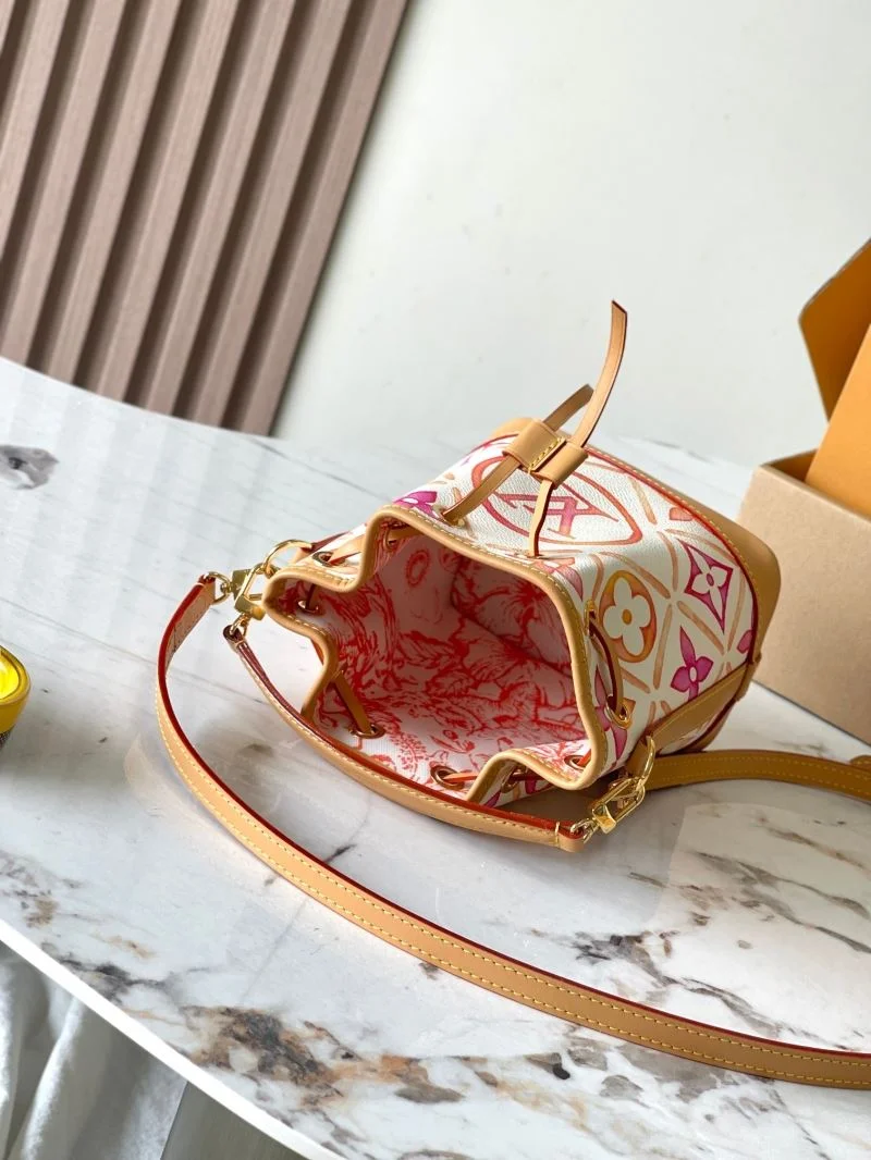BestValue Louis Vuitton Bucket Bags 40135