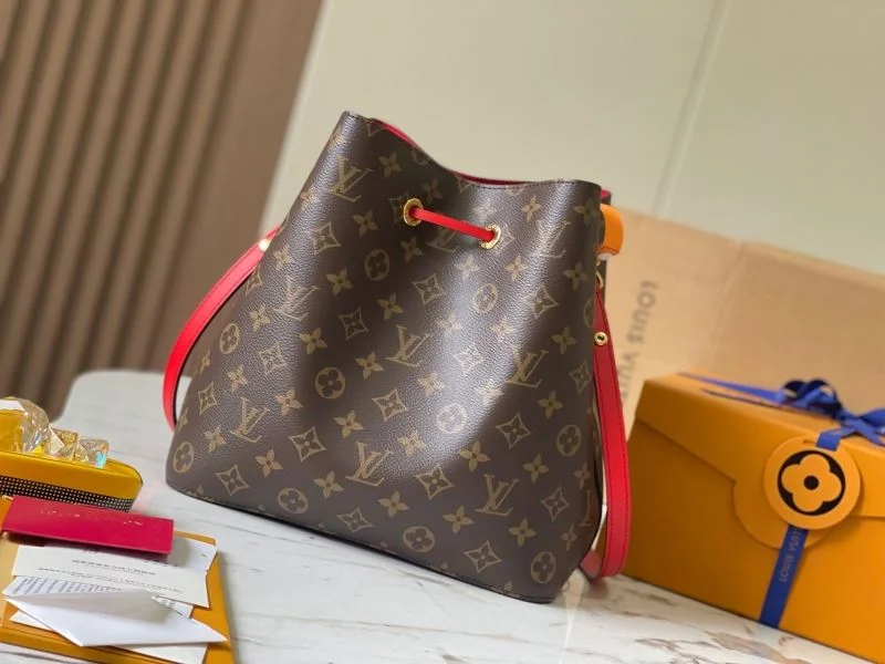 ModernLook Louis Vuitton Bucket Bags 40206
