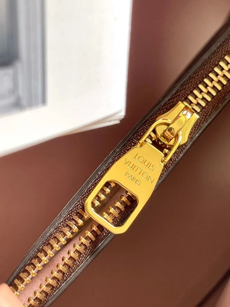 Louis Vuitton Bucket Bags Breathable 40128