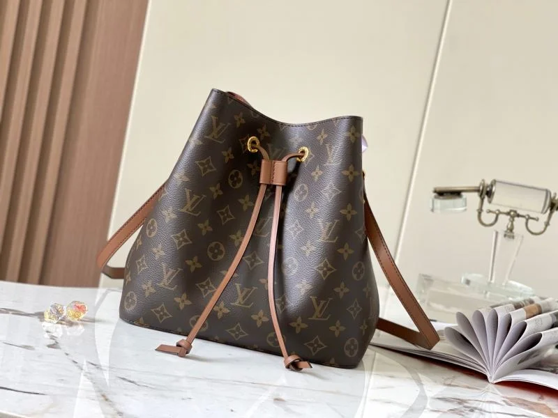 Louis Vuitton Bucket Bags UrbanChic 40129