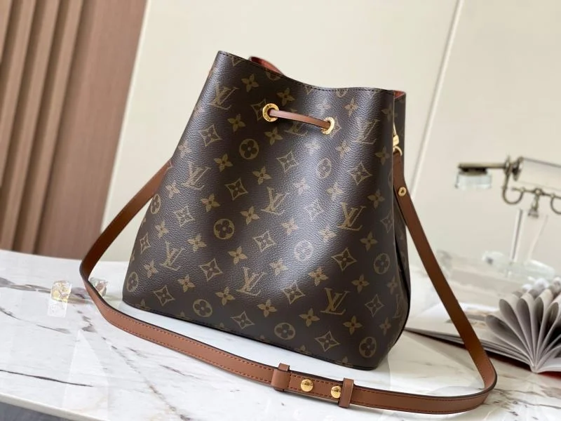 Louis Vuitton Bucket Bags UrbanChic 40129