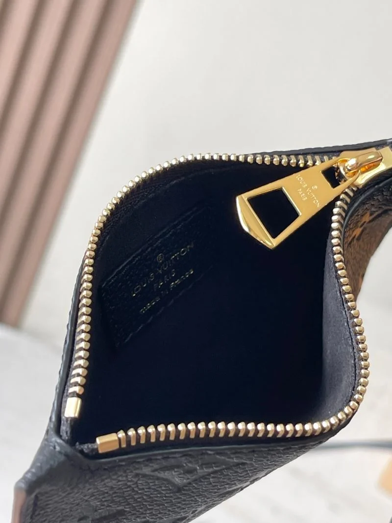 Minimalist Louis Vuitton Bucket Bags 40116