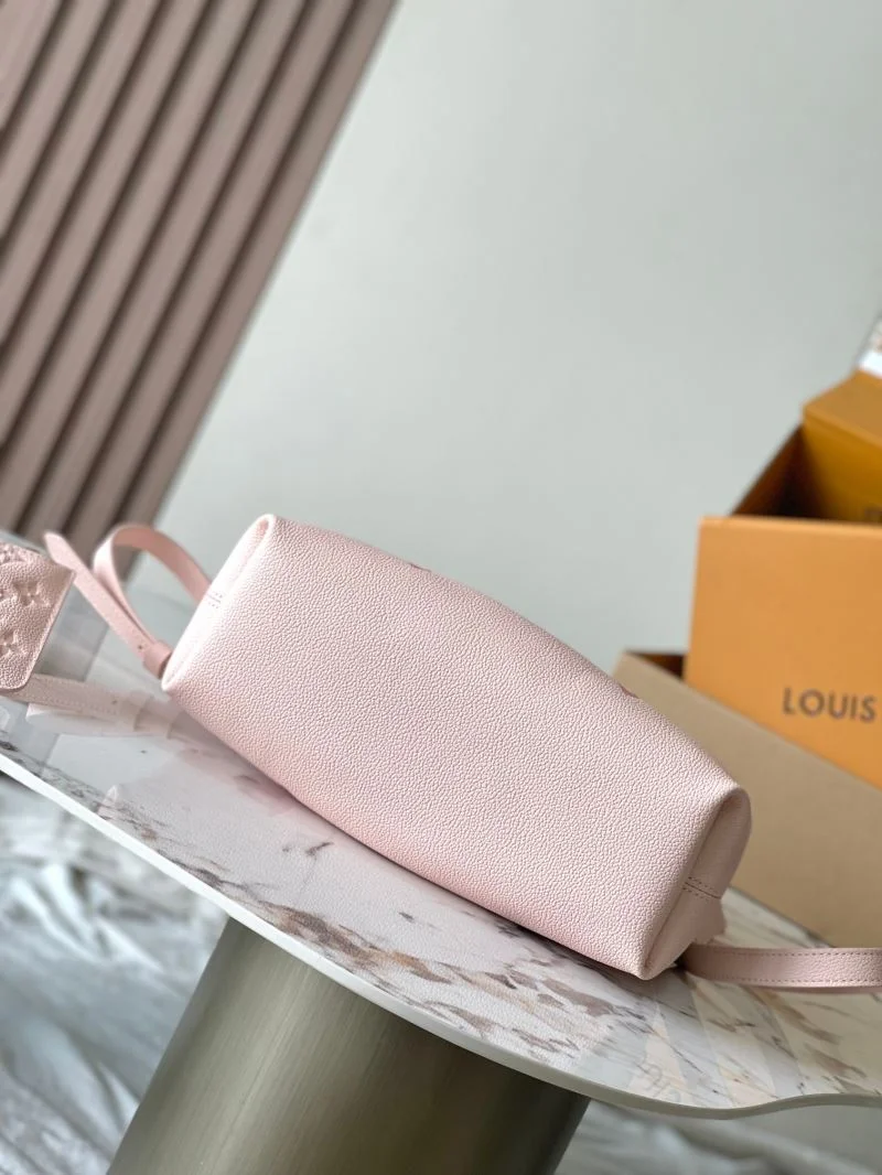 Louis Vuitton Bucket Bags Chic 40112
