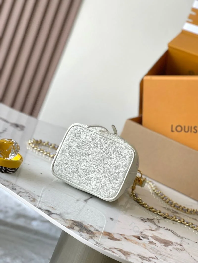 Louis Vuitton Bucket Bags Lightweight 40154