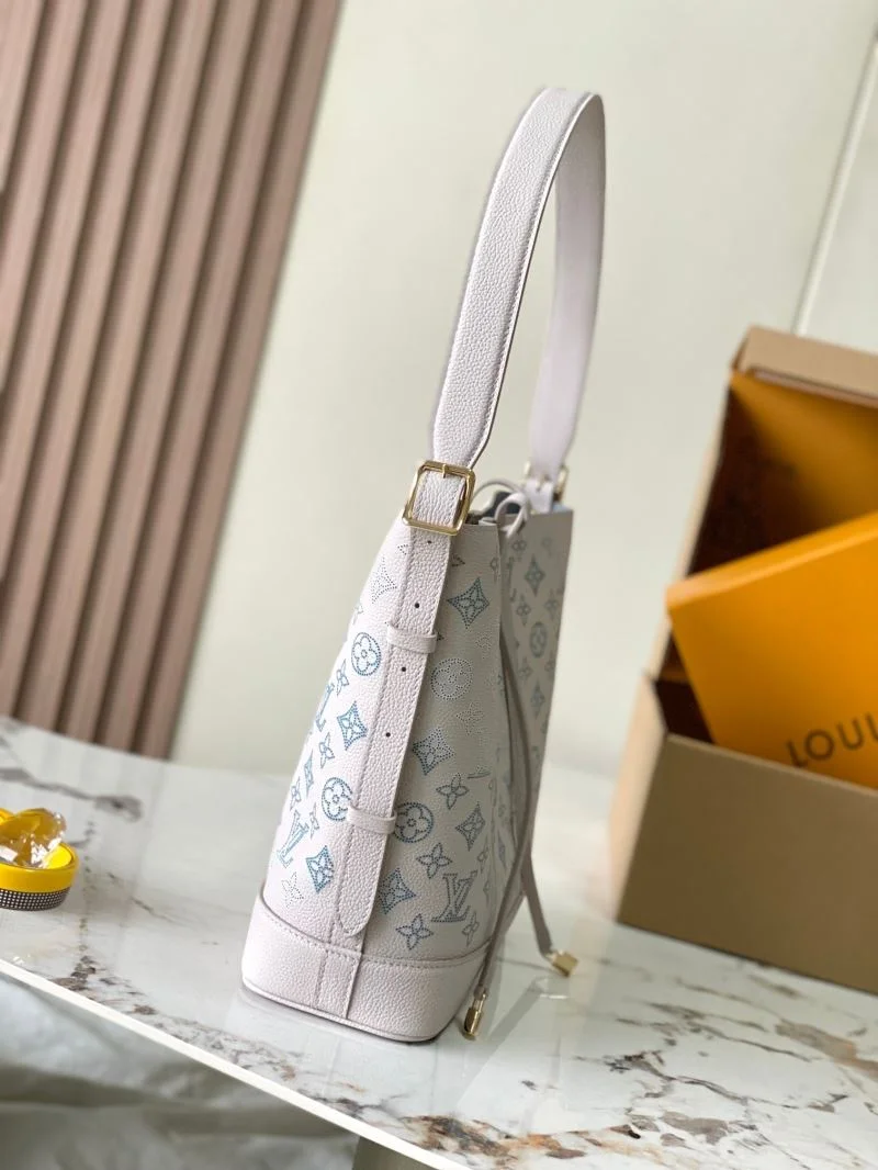 Louis Vuitton Bucket Bags Unisex 40118