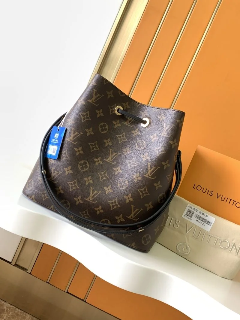 Louis Vuitton Bucket Bags MultiPurpose 40110