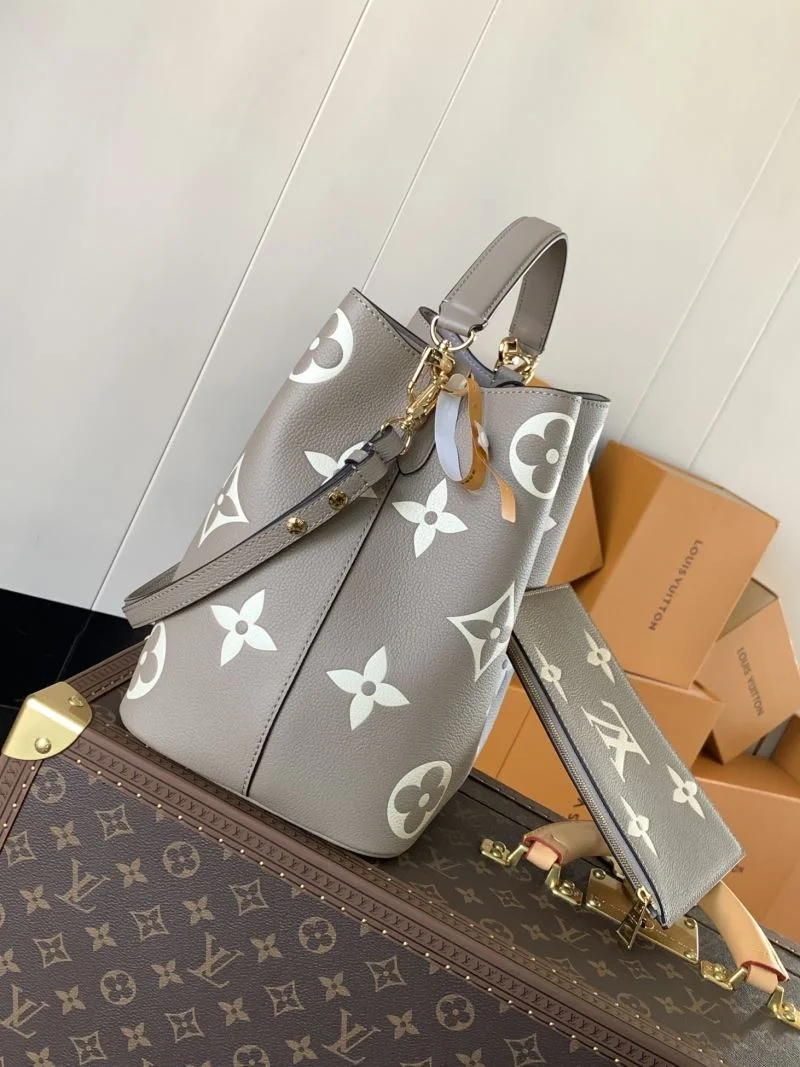 Louis Vuitton Bucket Bags SportInspired 40106