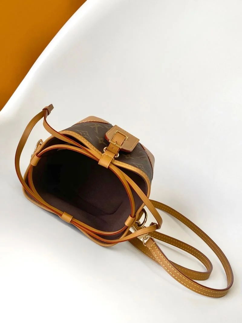 Breathable Louis Vuitton Bucket Bags 39287