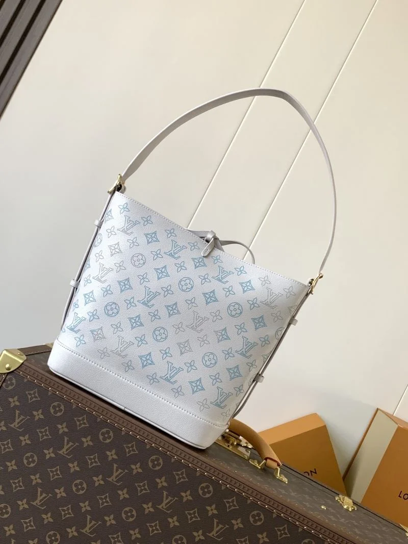 Louis Vuitton Bucket Bags Effortless 39273