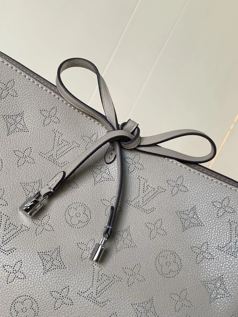 Louis Vuitton Bucket Bags Tailored 39279