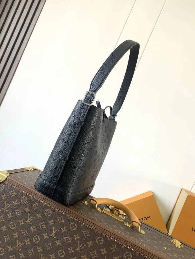 Packable Louis Vuitton Bucket Bags 39271