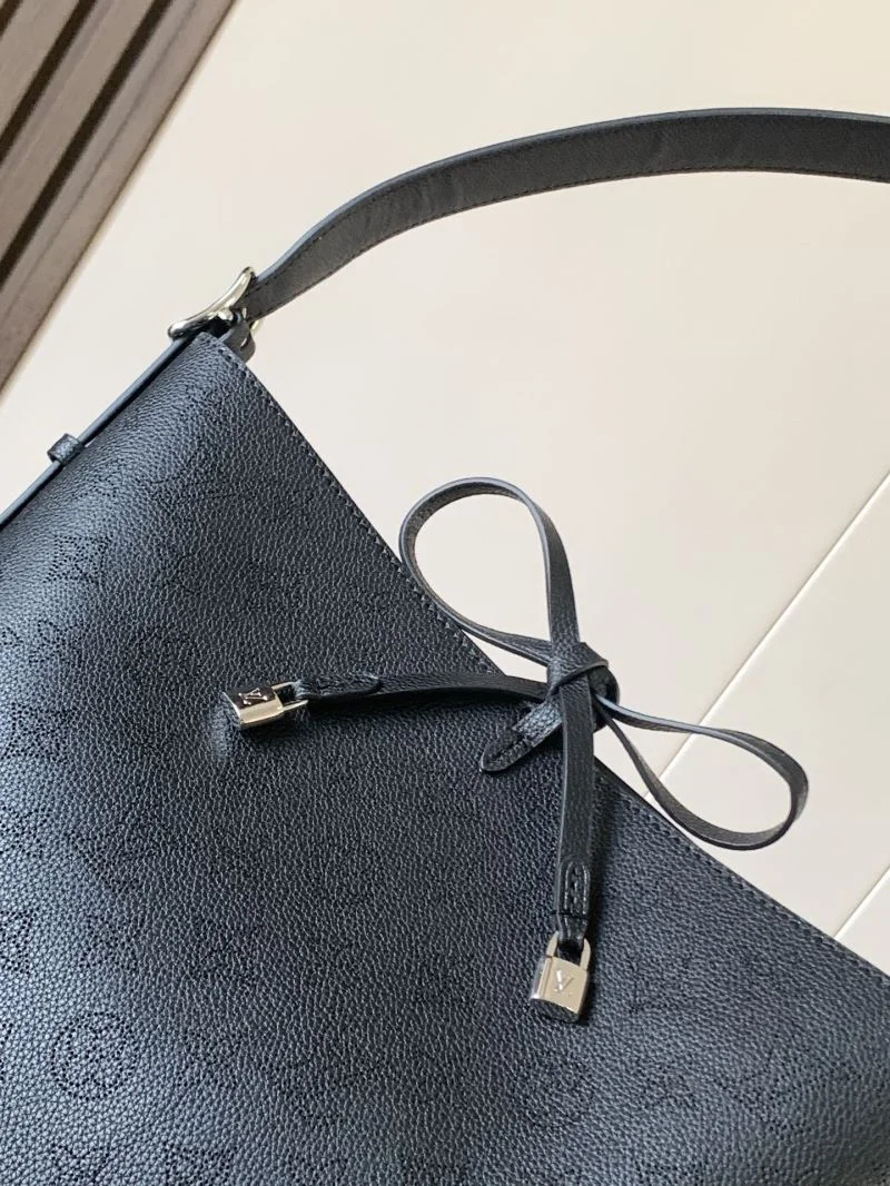 Packable Louis Vuitton Bucket Bags 39271