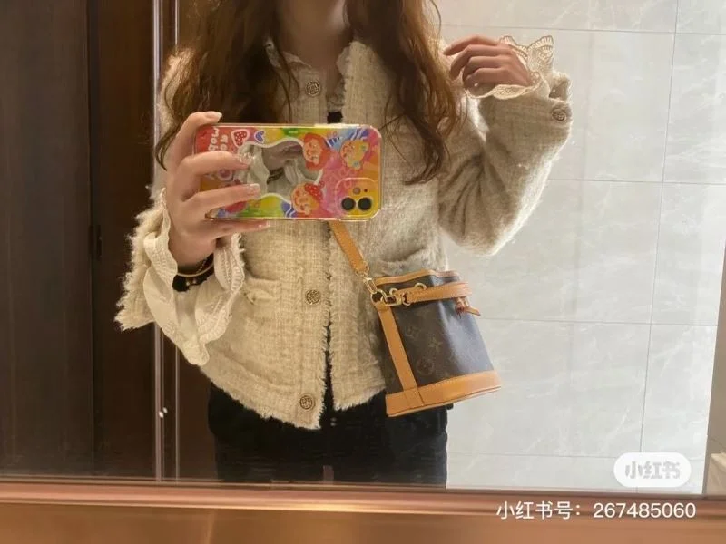 Louis Vuitton Bucket Bags Unique 38930