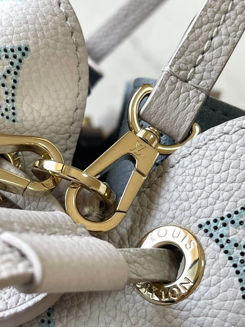 Casual Louis Vuitton Bucket Bags 38908