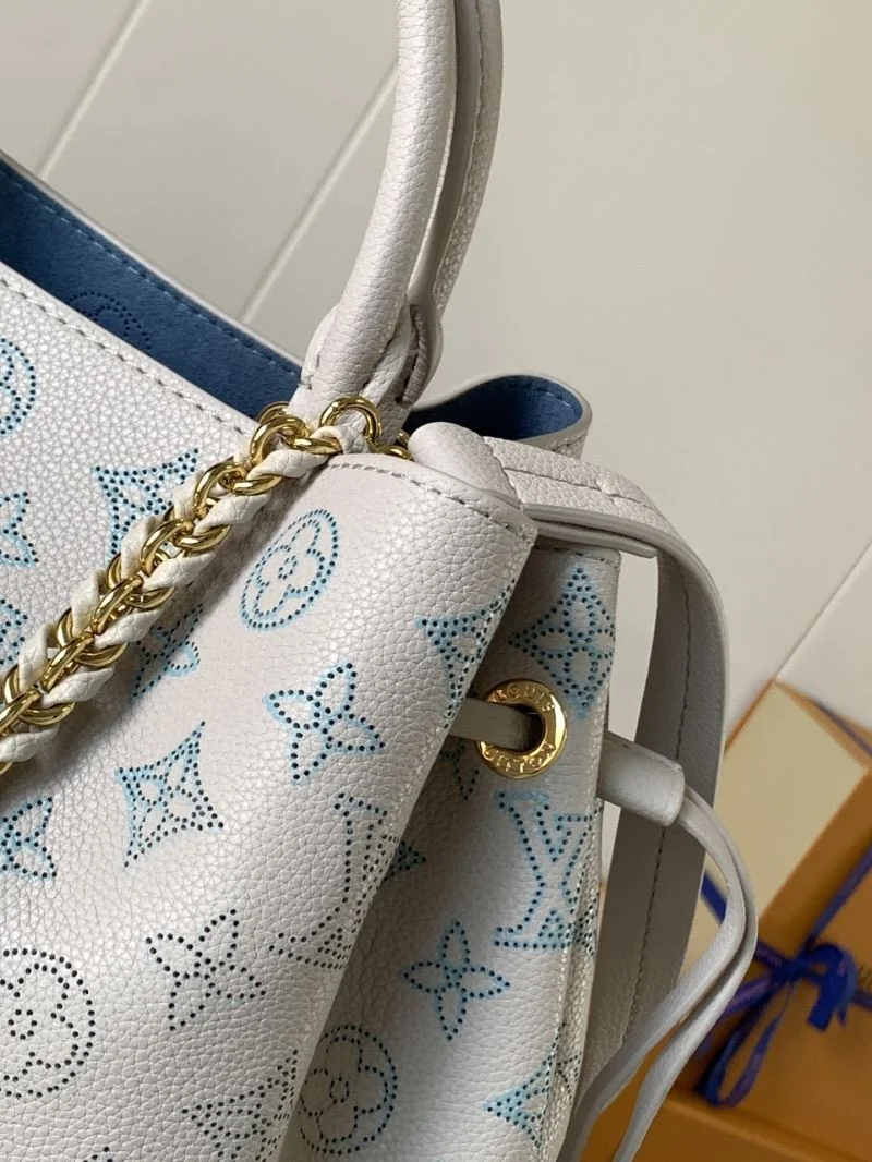 StreetReady Louis Vuitton Bucket Bags 38904