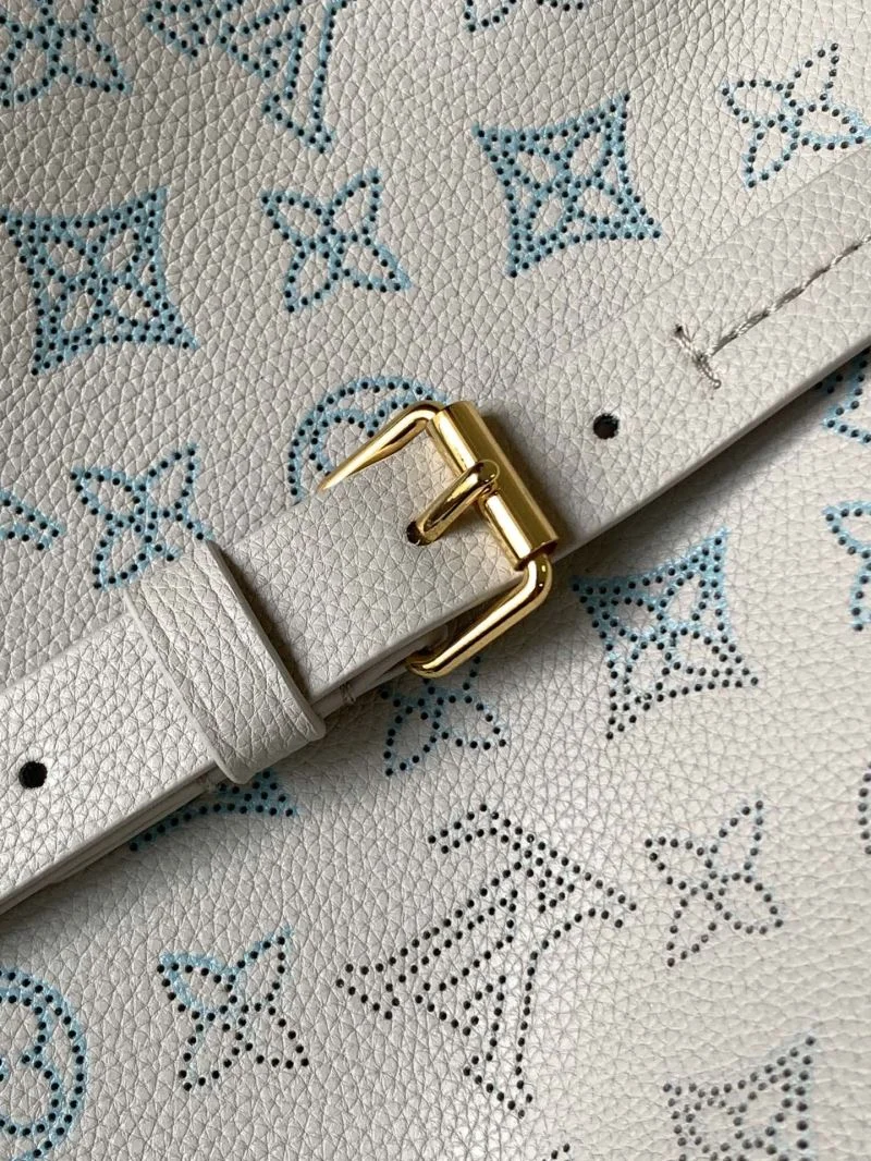 StreetReady Louis Vuitton Bucket Bags 38904