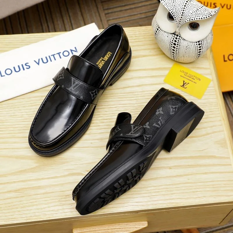 RelaxedFit Louis Vuitton Business Shoes 30870