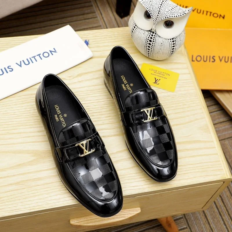 EyeCatching Louis Vuitton Business Shoes 30864