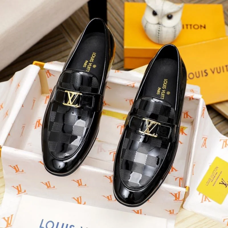 EyeCatching Louis Vuitton Business Shoes 30864
