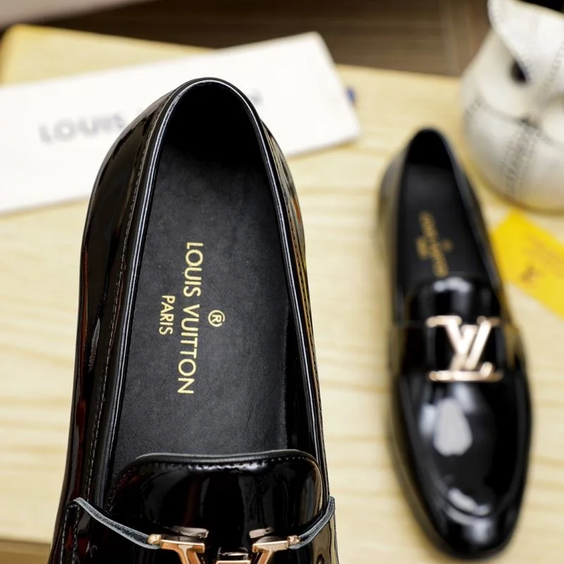 Louis Vuitton Business Shoes Trendy 30860