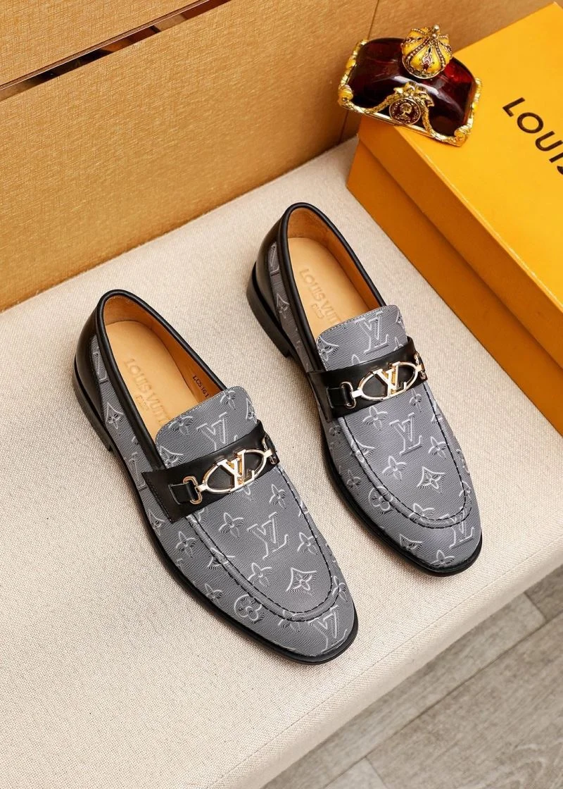 Unisex Louis Vuitton Business Shoes 30855