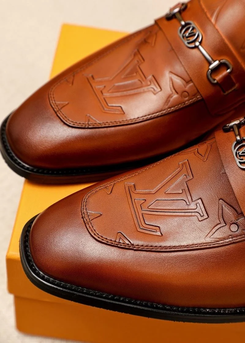 Louis Vuitton Business Shoes Snug 30857